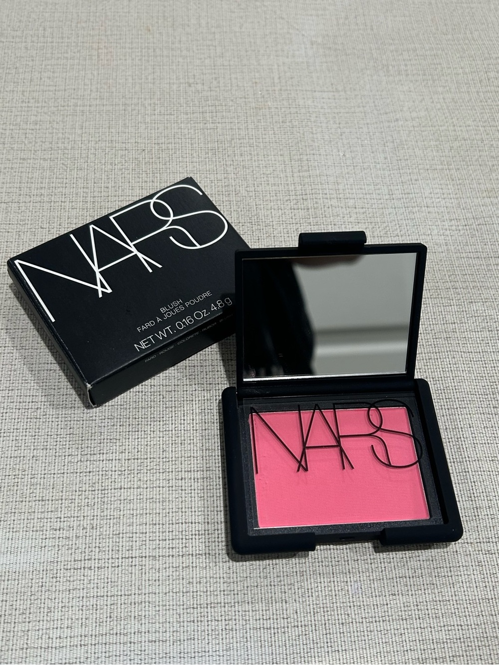 NIB NARS New Attitude Powder Blush in Pink